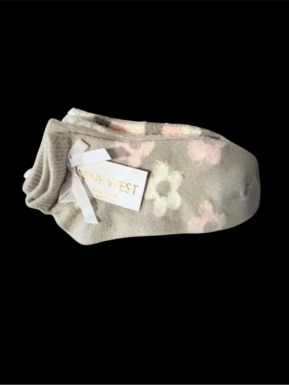 Nine West Gray and Pink Floral striped Socks set of 4